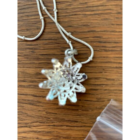 New Rhinestone Star Cluster Pave Rhodium Necklace - Picture 3 of 4